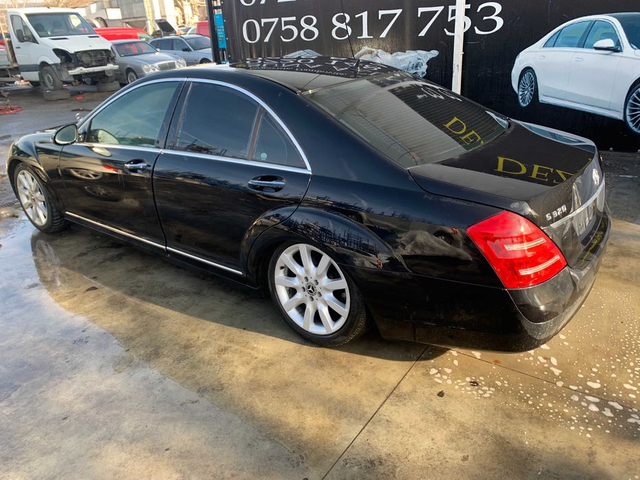 Dezmembrez mercedes s class w221 s320D/far w221/bara w221/capota/