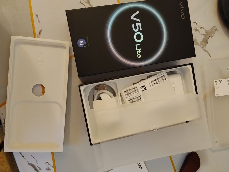 Продам Vivi v 50 light