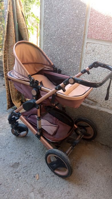 Продам коляску демисезонная