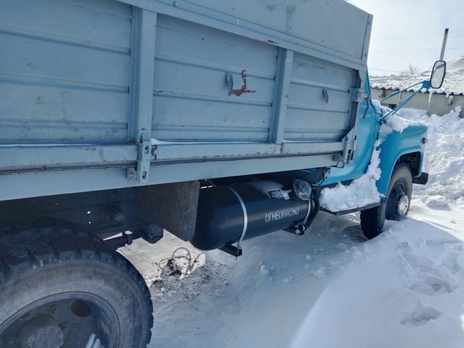 Продается газ 53 газ бензин