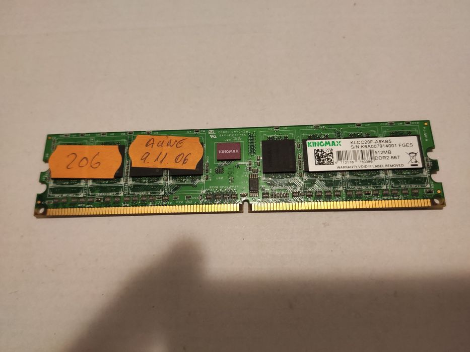 Vand memorii RAM PC SI LAPTOP