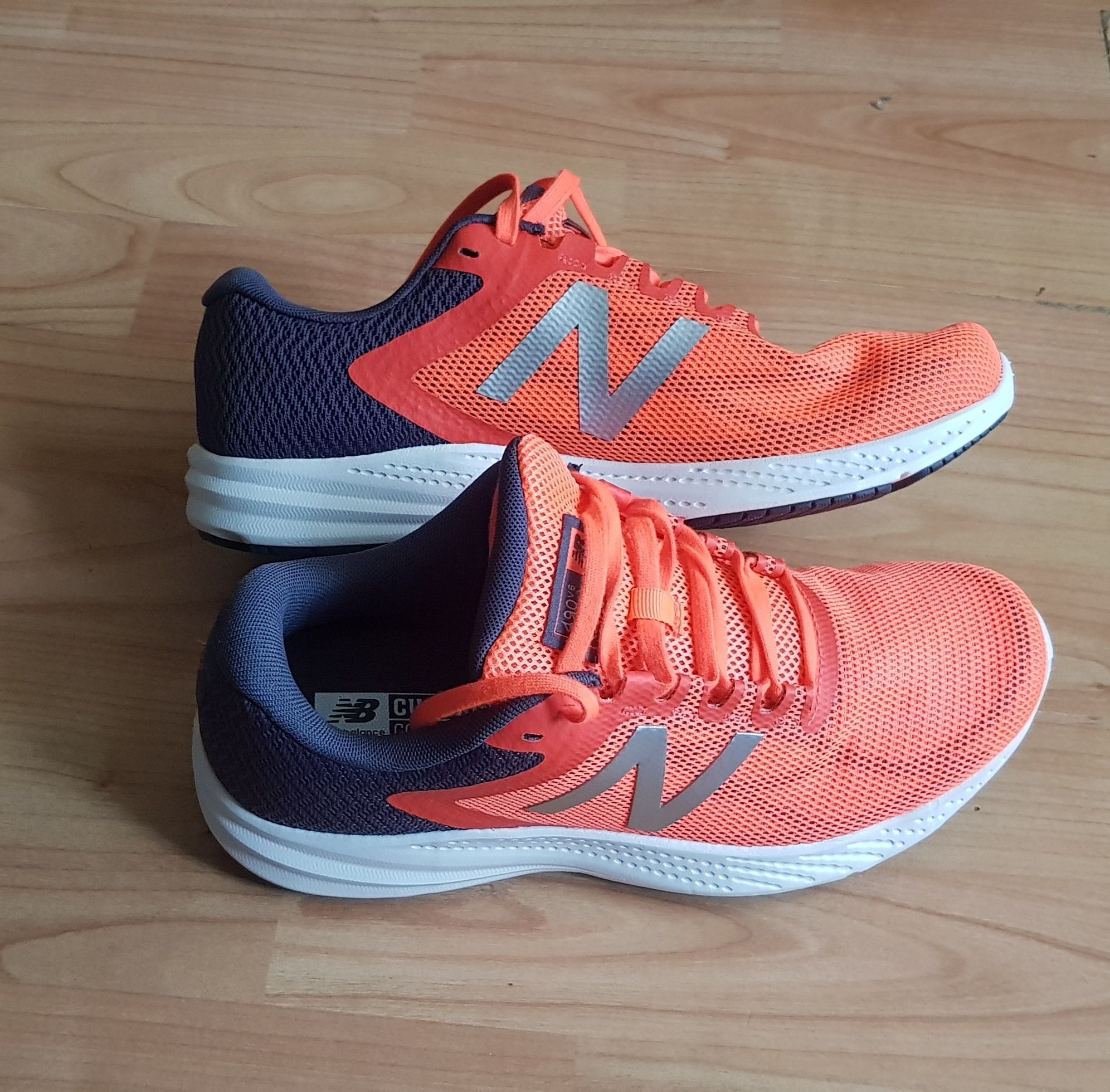 New balance outlet w490