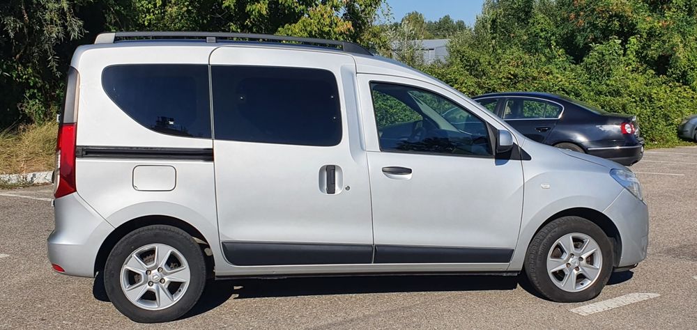 Dacia DOKKER 5 locuri
