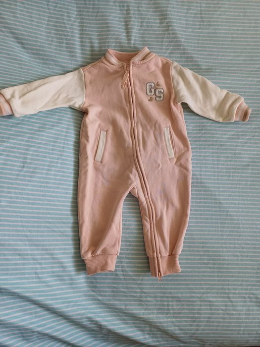Продам детские вещи