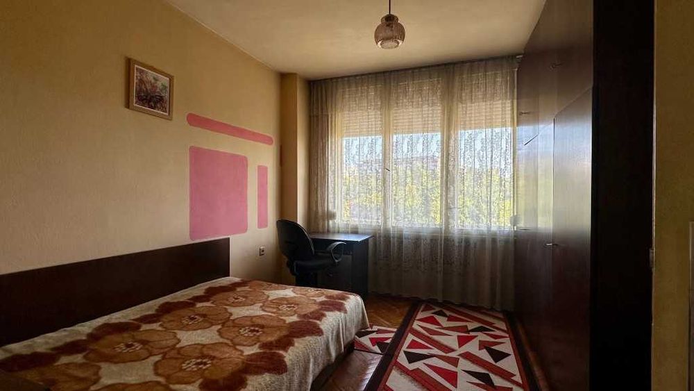 90 кв.м, тухла Габрово, улица Стефан Караджа