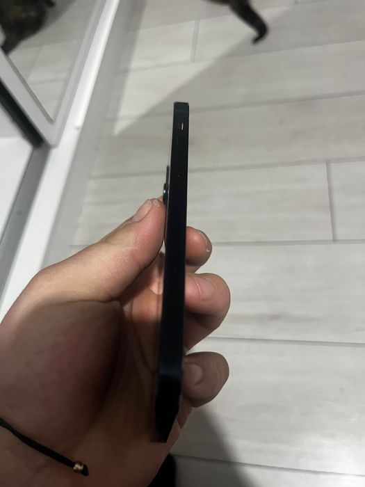 Vand iphone 12 stare buna