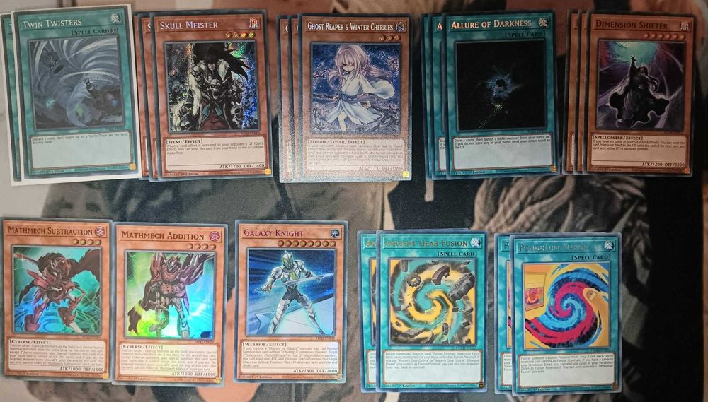 Yu-Gi-Oh! Единични Карти(Моля Вижте Описанието)