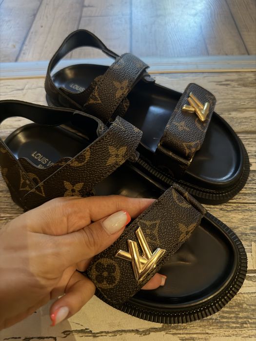 Louis Vuitton дамски сандали