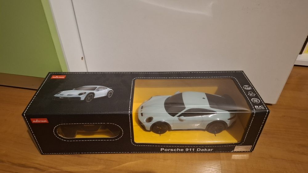 Masina cu telecomanda Porsche 911 Dakar Rastar 1/24