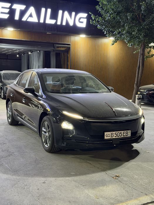 Hongqi E - QM5 500tali