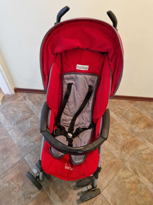 Продавам детска количка PEG PEREGO  Pliko P3