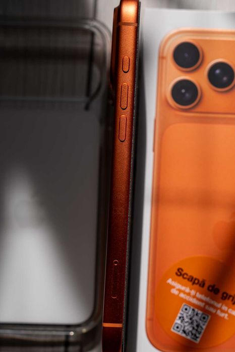 Apple iPhone 17 Pro Max -  256GB - Cosmic Orange - Pachet complet - Garantie