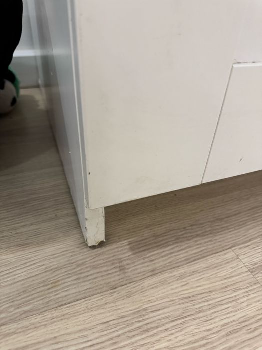 Двухдверный платяной шкаф IKEA BRIMNES (БРИМНЭС)