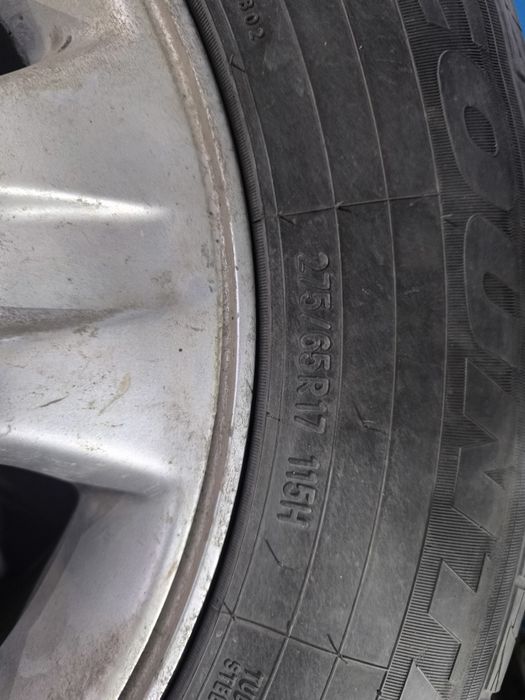 Продам диски Тойота ланкрузер с резиной
