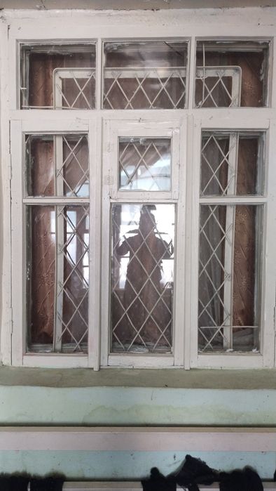 Deraza romlari oynalari bilan