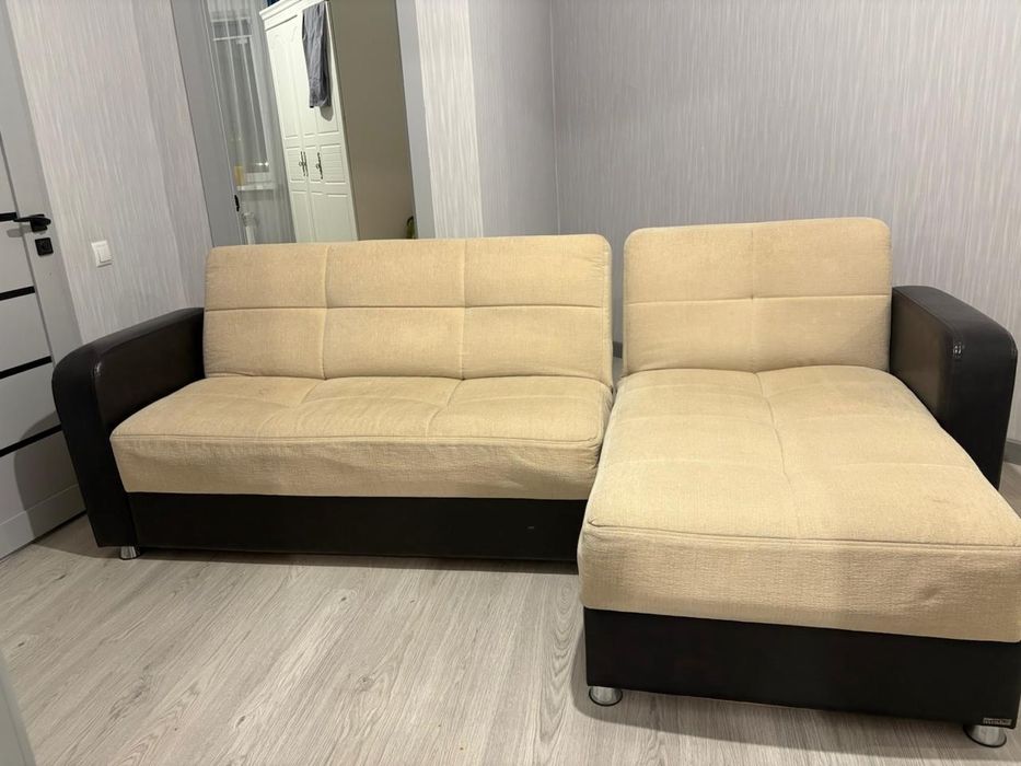 Продам диван с креслом (Турция)