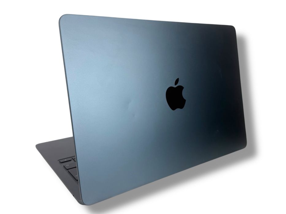 Apple MacBook Air 13" M4 10C/8G 16RAM 256GB 100% Батерията! Гаранция!