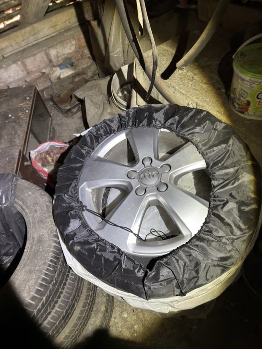 Jante Audi originale pe 17 cu Anvelope