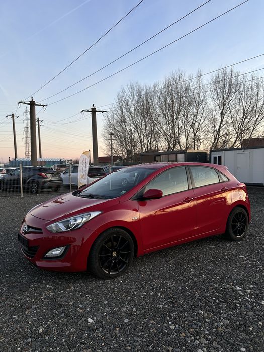 HYUNDAI i30 2013 — imagine 2