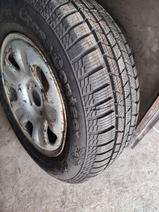 Vând Roata Duster-otel