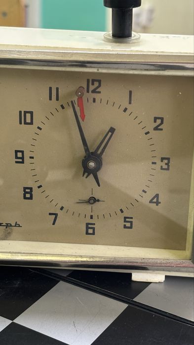 Часы шахматные механические