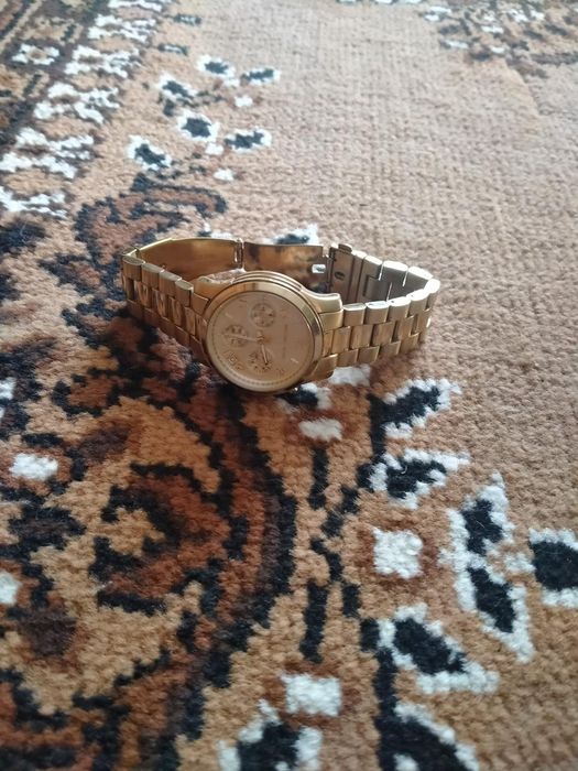 Продам часы оригиналы