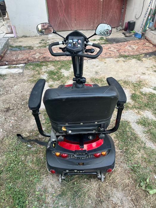 Scooter pentru bătrâni