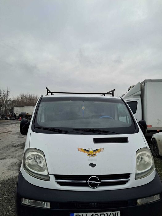 Opel vivaro 2004