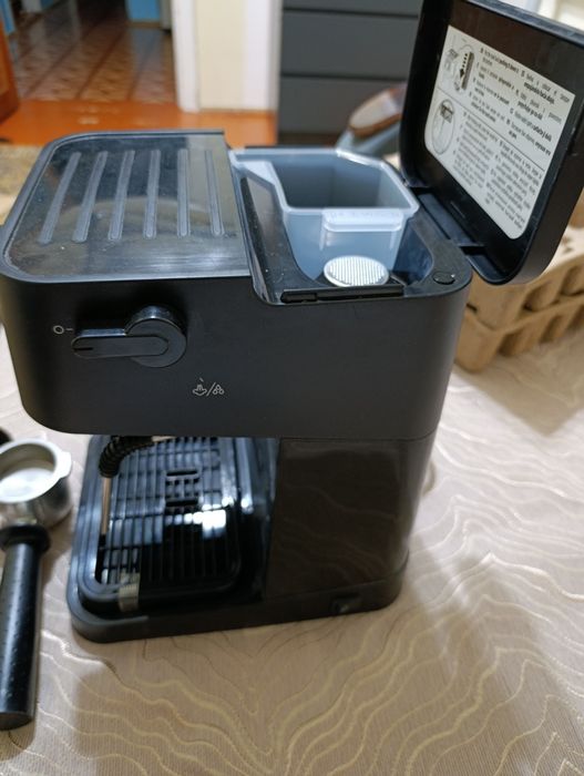 Продам кофеварку