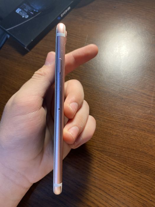 Iphone 7- battery health 69%