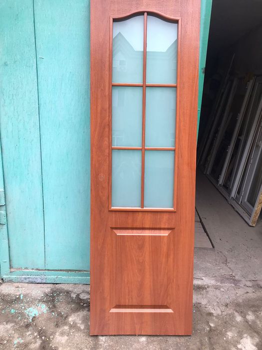 Деревянные  межкомнатные двери