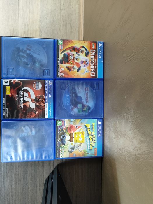 Playstation 4 pro 1TB