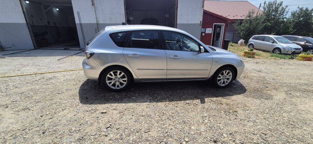 Vând Mazda 3 BK 1.6 TDI