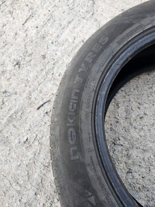 4 бр. летни гуми Nokian 215/55/17 [DOT 24]