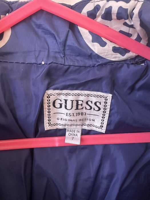 Guess за малка кокона