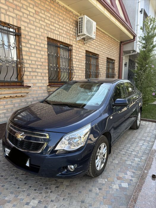 Cobalt автомобиль сотилади