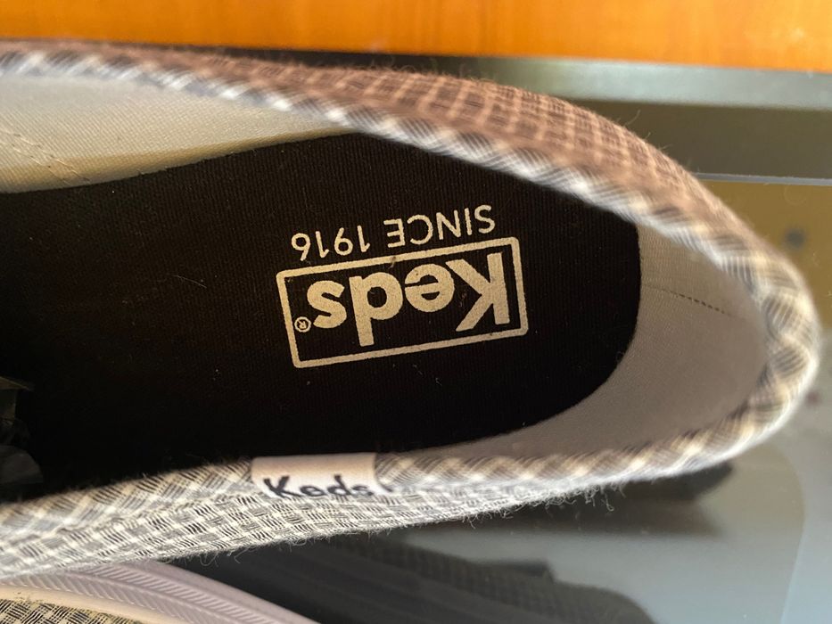 Vand tenisi Keds noi