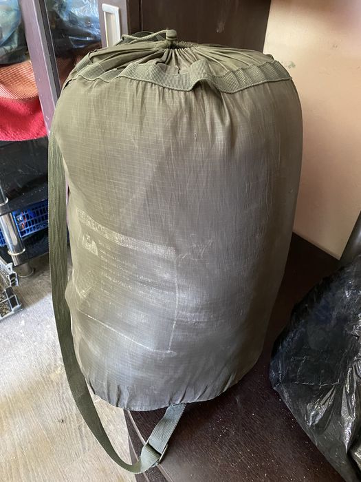 Продам спальный мешок новые