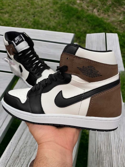 Adidasi Jordan 1 Dark Mocha | Produs NOU