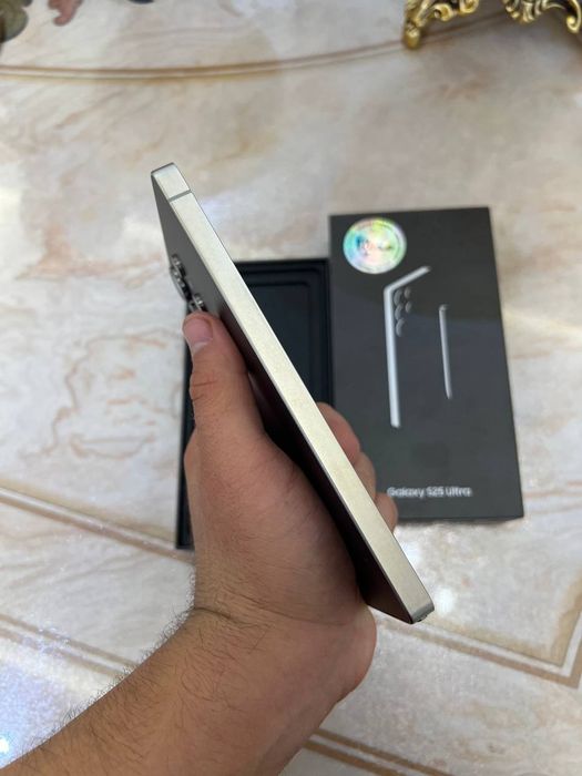 Samsung Galaxy S25 Ultra