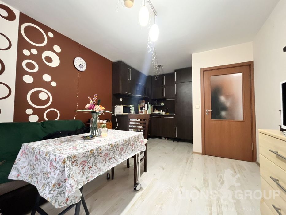 Продава се Двустаен апартамент в Варна, Левски - 40 кв.м за 1849 €/кв.м - Снимка #1