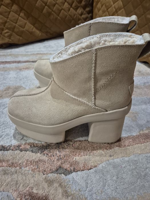 Дамски боти UGG 38ми размер
