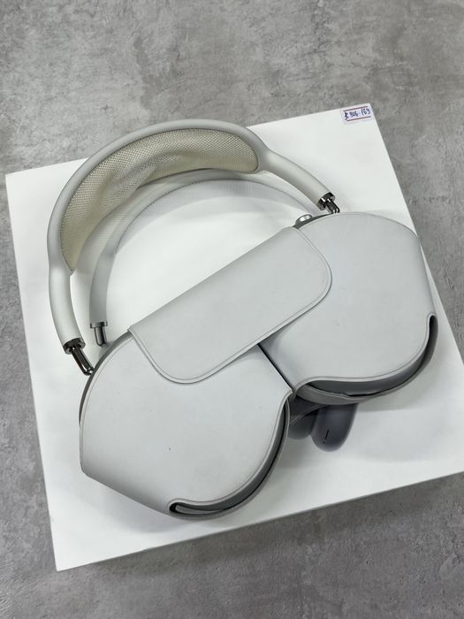 Apple AirPods Max