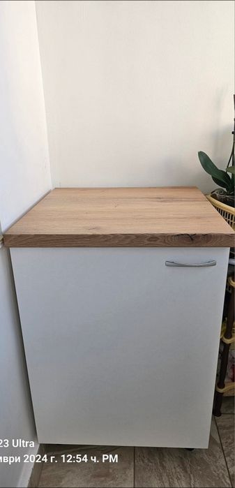 Шкаф Голям / Масивна и Тежка Мебел