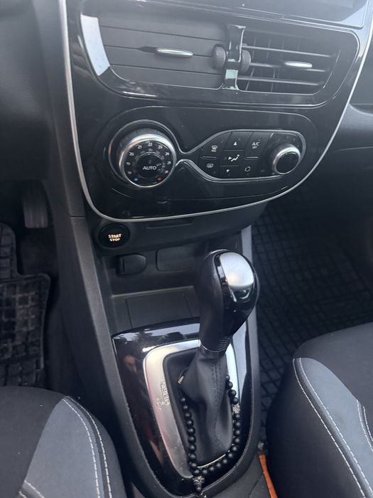 Renault Clio 4 automată .