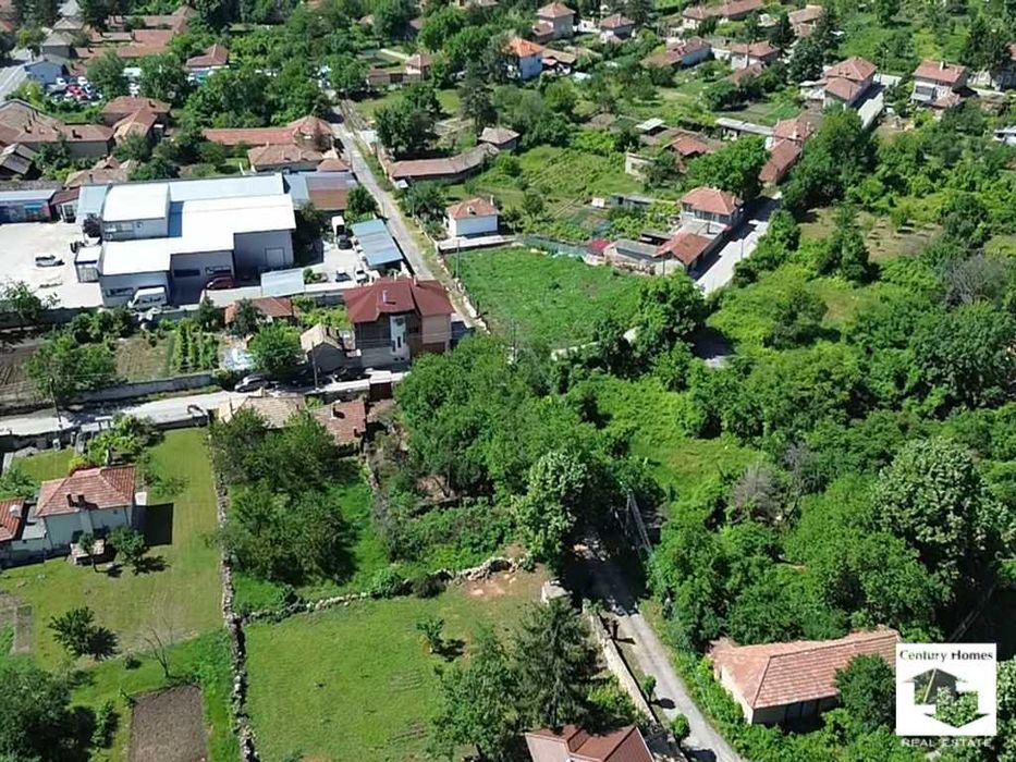 116266 Урегулиран парцел, равен и с правилна форма, за продажба в с. Самоводене