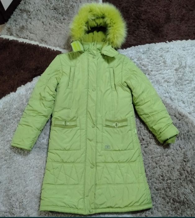 Продам зимний пуховик