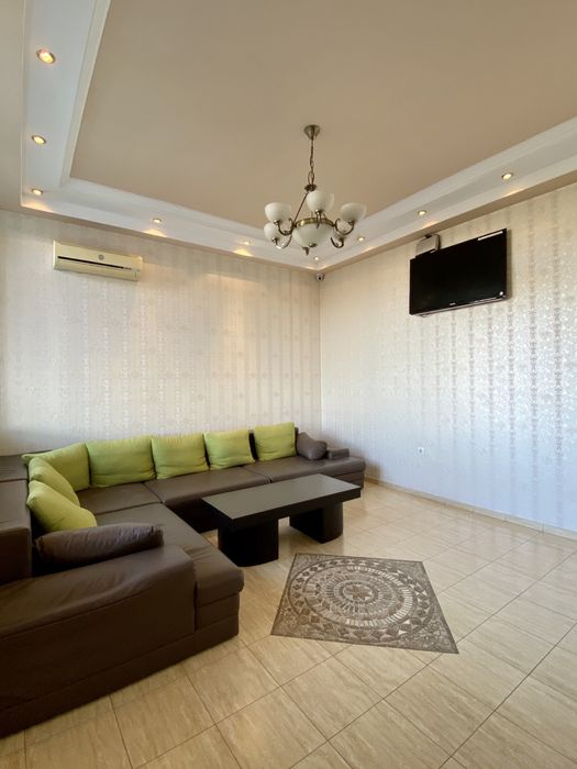 Продава се Двустаен апартамент в к.к. Слънчев бряг - 51 кв.м за 1432 €/кв.м - Снимка #1