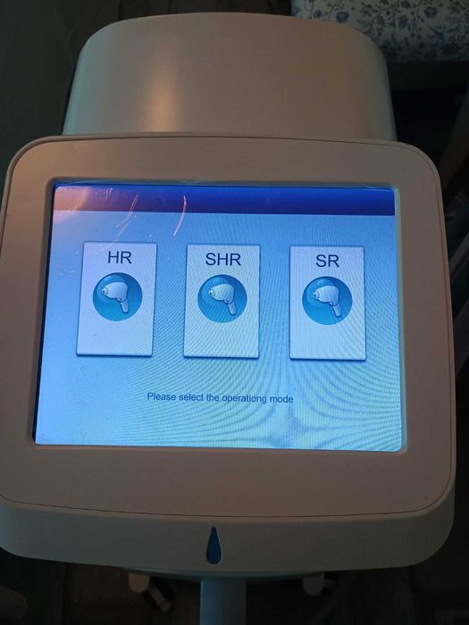 Лазерно Подмладяване и Диодна Лазерна Епилация Професионален Апарат