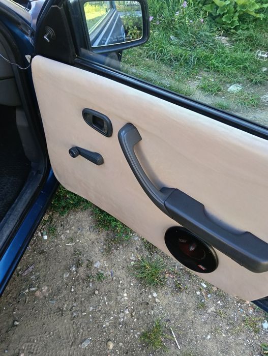 Vând Daewoo cielo